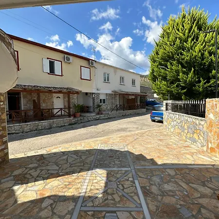 Jona Apartment Himarë